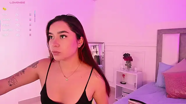 Leilafisherr online show from 01/18/26, 01:47