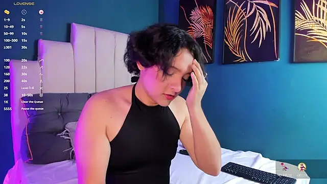 Nicki Ripperton online show from 04/06/26, 03:57