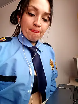 Snapshot of Alejandra_N chatting on 02/09/26, 04:16 Alejandra N online show from 02/09/26, 04:16