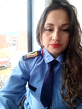 Snapshot of Alejandra_N chatting on 02/25/26, 05:13 Alejandra N online show from 02/25/26, 05:13