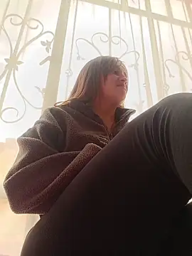 Alejandra N online show from 04/09/26, 04:13