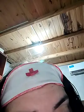 Snapshot of denise2028 chatting on 01/15/26, 09:29 denise2028 online show from 01/15/26, 09:29