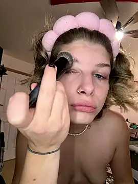 SassynNatty online show from 01/12/26, 06:15