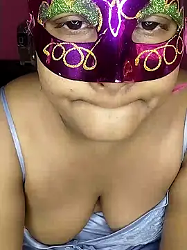 pinkisaha75 online show from 02/05/26, 06:20