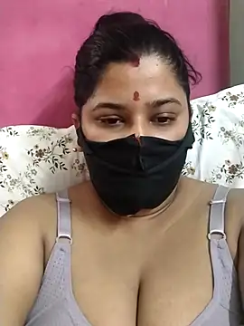 pinkisaha75 online show from 04/03/26, 01:23