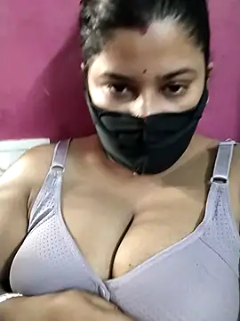 pinkisaha75 online show from 04/04/26, 01:45