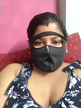 pinkisaha75 online show from 02/04/26, 12:33