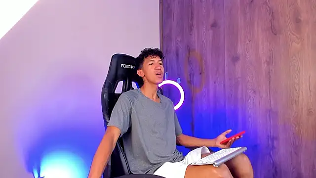 neitan miller  online show from 02/24/26, 04:19