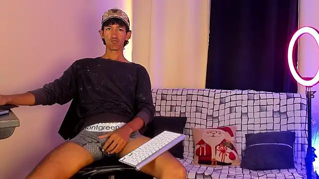 neitan miller  online show from 04/29/26, 01:59