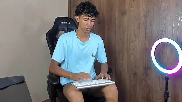 neitan miller  online show from 03/29/26, 07:59