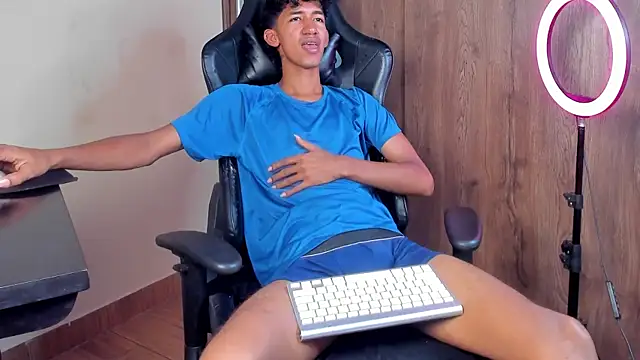 neitan miller  online show from 03/28/26, 01:56