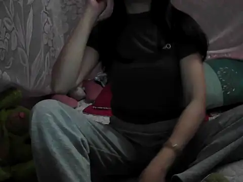 Snapshot of Ana_2023 chatting on 02/02/26, 05:45 Ana 2023 online show from 02/02/26, 05:45