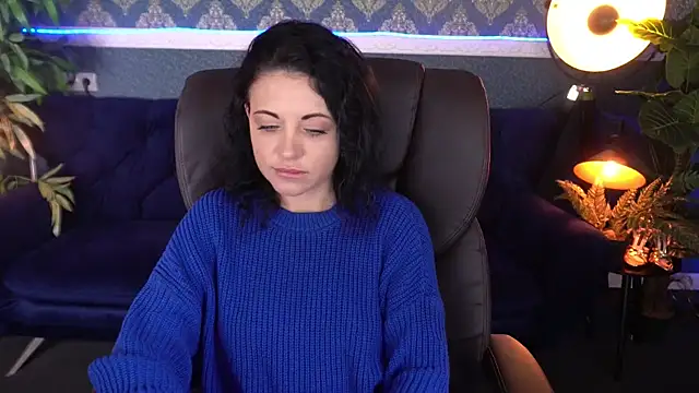 Dafni Monn online show from 11/20/25, 06:36