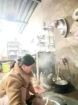 yu--yo online show from 02/11/26, 12:05