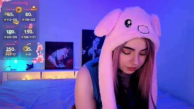 ForEvaRrr online show from 04/05/26, 09:27