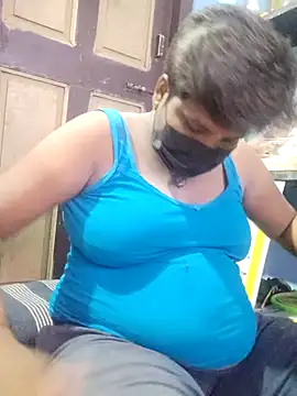 divyasree1431 online show from 04/13/26, 05:17