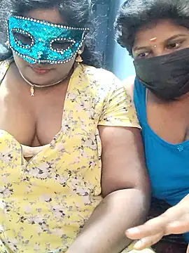 Snapshot of divyasree1431 chatting on 01/14/26, 05:27 divyasree1431 online show from 01/14/26, 05:27