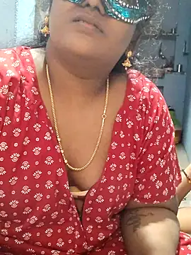 divyasree1431 online show from 02/27/26, 05:57