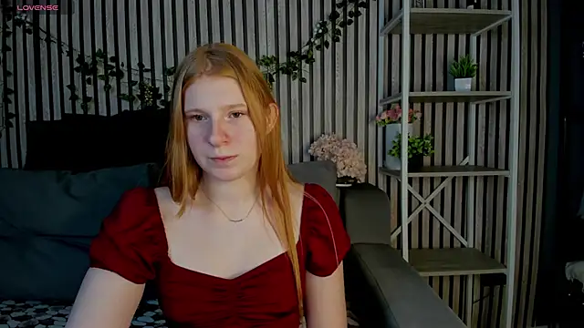 Snapshot of Sally_Ange1 chatting on 02/04/26, 09:26 Sally Ange1 online show from 02/04/26, 09:26