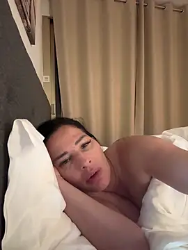 Maya-www online show from 03/02/26, 04:35