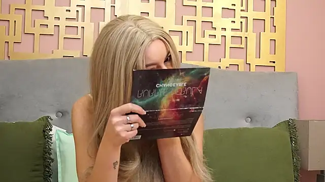 BellaNoirX online show from 02/23/26, 05:09