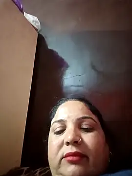 Snapshot of Chanchal_cute chatting on 02/15/26, 10:36 Chanchal cute online show from 02/15/26, 10:36