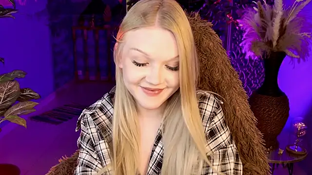 ChloeWhite online show from 03/12/26, 11:36