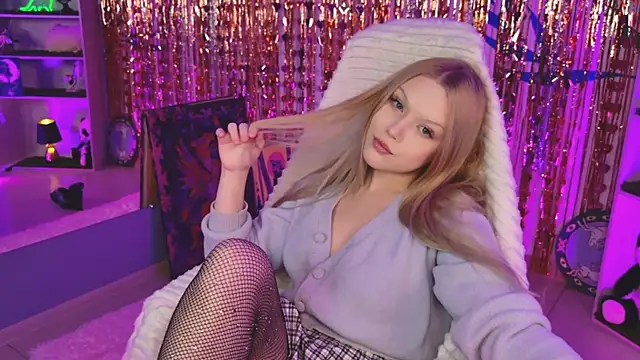 ChloeWhite online show from 02/26/26, 09:31