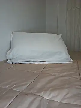 Angelmoon04 online show from 04/18/26, 03:42