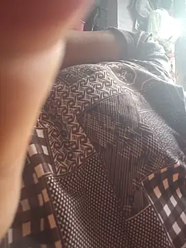 Nilam cute online show from 05/18/26, 09:14