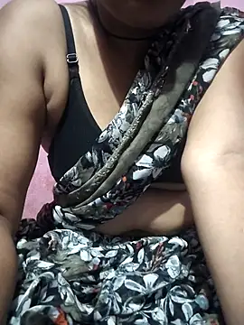 Nilam cute online show from 05/24/26, 09:58