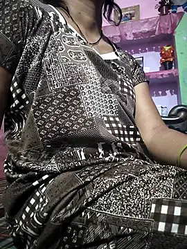 Nilam cute online show from 04/18/26, 03:36
