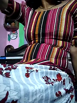 Snapshot of Nilam_cute chatting on 03/25/26, 02:38 Nilam cute online show from 03/25/26, 02:38