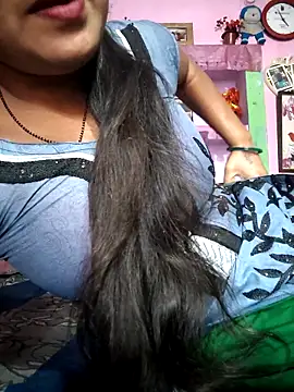 Snapshot of Nilam_cute chatting on 03/21/26, 11:25 Nilam cute online show from 03/21/26, 11:25