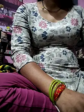 Snapshot of Nilam_cute chatting on 04/06/26, 06:42 Nilam cute online show from 04/06/26, 06:42