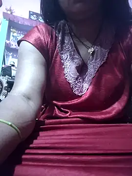 Snapshot of Nilam_cute chatting on 04/10/26, 06:15 Nilam cute online show from 04/10/26, 06:15