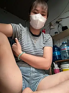 Snapshot of July-love chatting on 02/27/26, 07:08 July-love online show from 02/27/26, 07:08