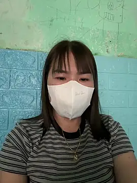 Snapshot of July-love chatting on 02/13/26, 03:39 July-love online show from 02/13/26, 03:39