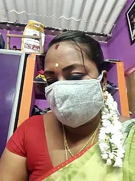 Snapshot of Tamil_Hot_Priya chatting on 02/04/26, 03:45 Tamil Hot Priya online show from 02/04/26, 03:45