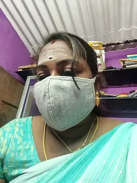 Snapshot of Tamil_Hot_Priya chatting on 02/13/26, 07:19 Tamil Hot Priya online show from 02/13/26, 07:19