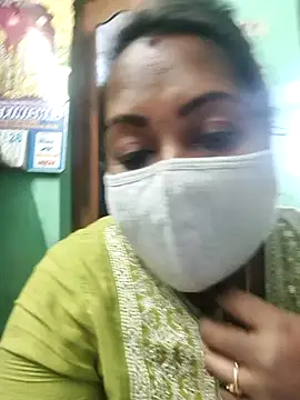 Snapshot of Tamil_Hot_Priya chatting on 02/19/26, 11:40 Tamil Hot Priya online show from 02/19/26, 11:40