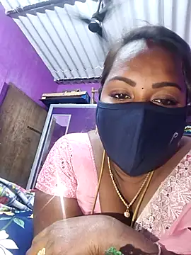 Tamil Hot Priya online show from 01/13/26, 06:12