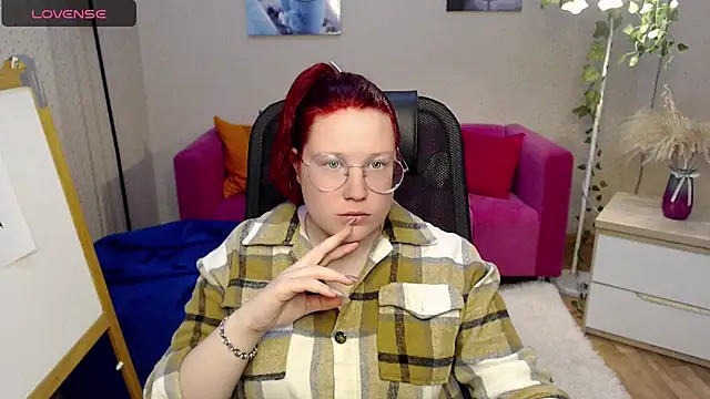 kuri u online show from 03/23/26, 11:10