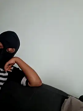 kktb lisa online show from 04/13/26, 12:42