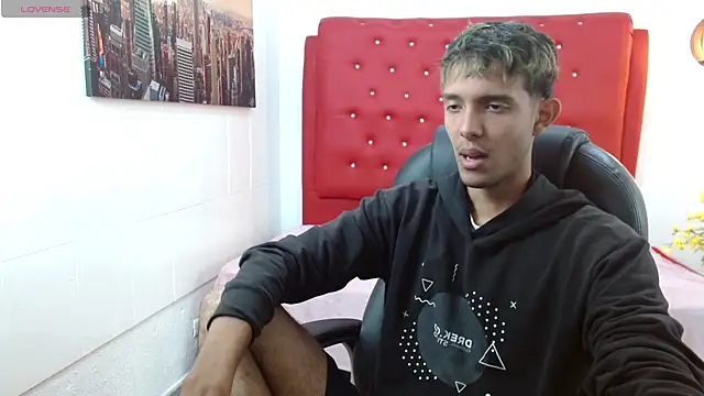 eric oslo online show from 01/12/26, 06:26