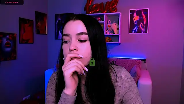 monica xcx online show from 04/04/26, 07:20