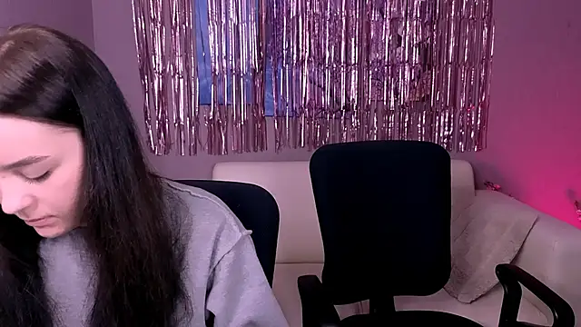 monica xcx online show from 02/25/26, 08:30