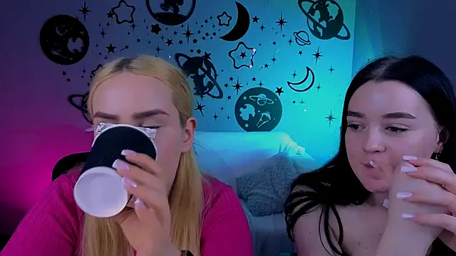 monica xcx online show from 04/08/26, 09:38