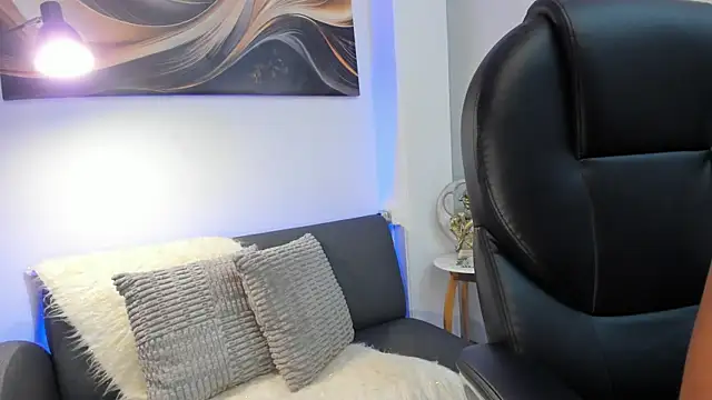 Britney Cortez online show from 02/12/26, 12:27