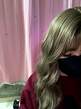 Snapshot of -Violet-t chatting on 01/11/26, 02:35 -Violet-t online show from 01/11/26, 02:35